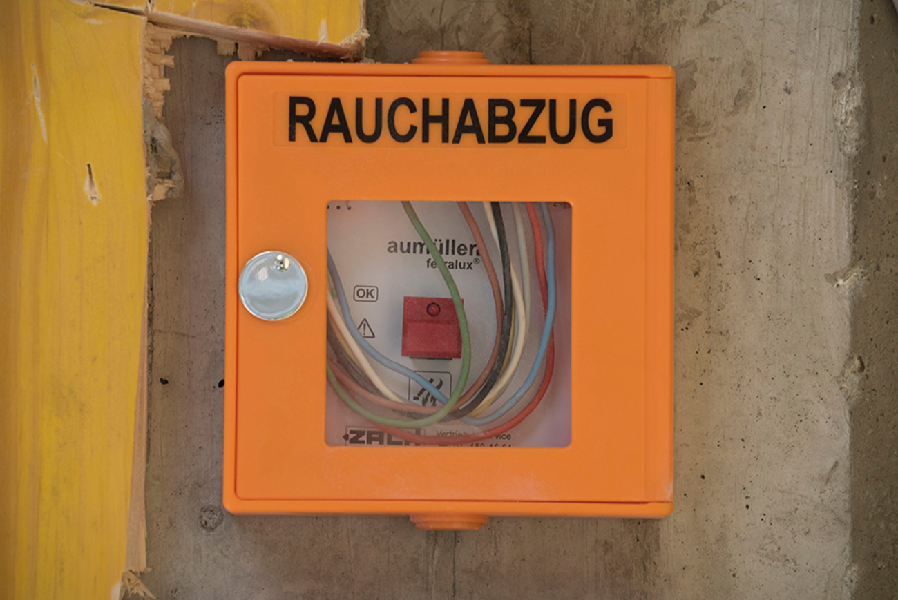 Rauchwärme­abzug bei Bartsch Elektrotechnik GmbH in Hamburg