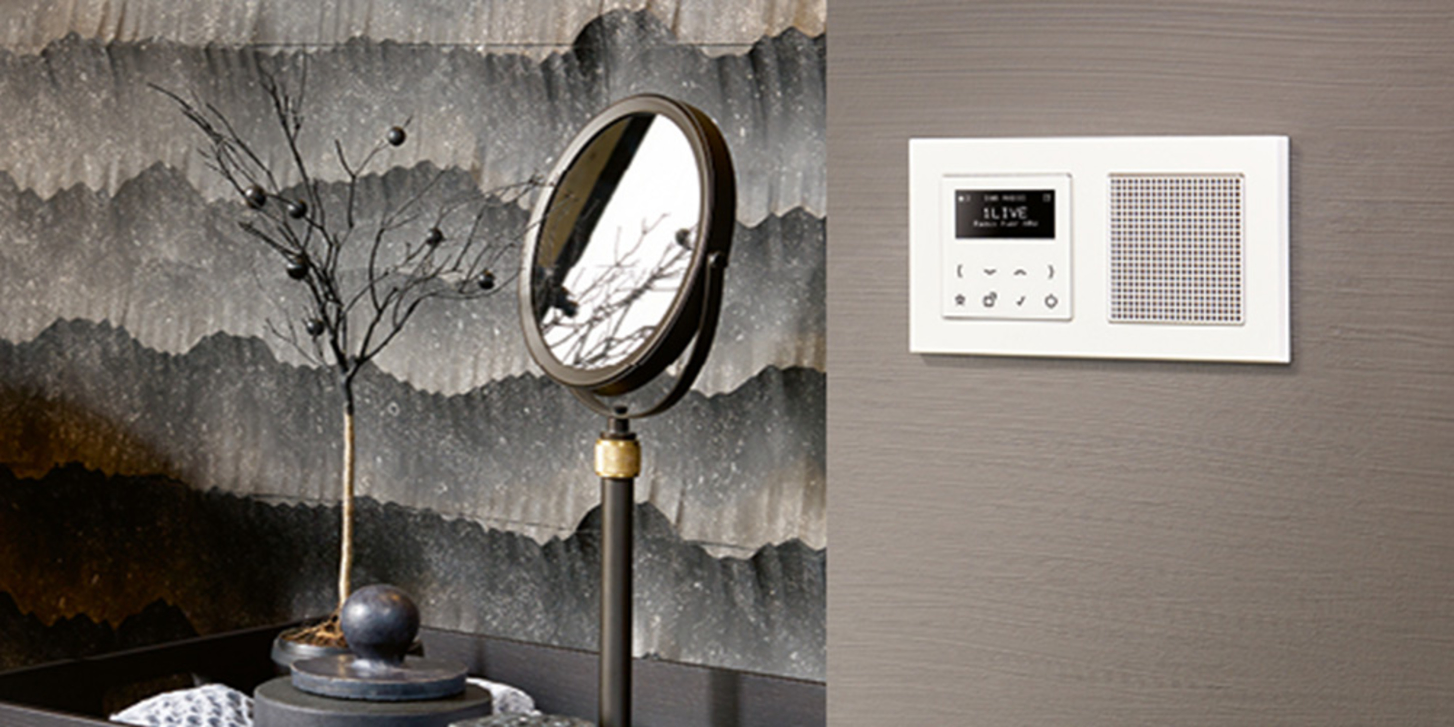 JUNG Smart Radio DAB+ bei Bartsch Elektrotechnik GmbH in Hamburg